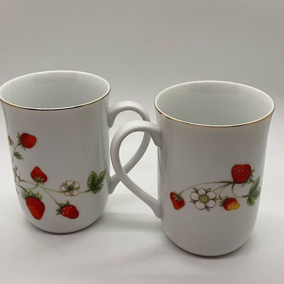 Otagiri Strawberry Mugs-Set of 2 - Picture 3 of 5